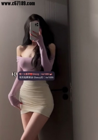 ➡️資訊：欣妍 172/46/D/25歲  ➡職業：現役空姐